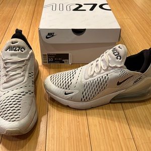 Nike Air Max 270